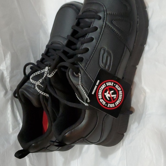 Skechers Men's black slip resistant work sneakers size 10.5‎ brand new - Picture 11 of 16